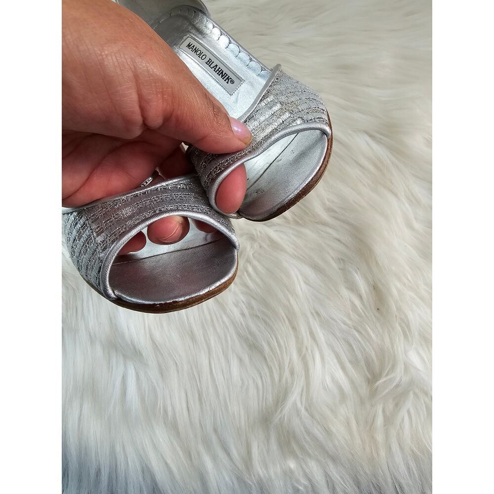 Manolo Blahnik ASTUTADO Silver Nappa Dorsay Heels Shoes dize 36.5 - Picture 8 of 8